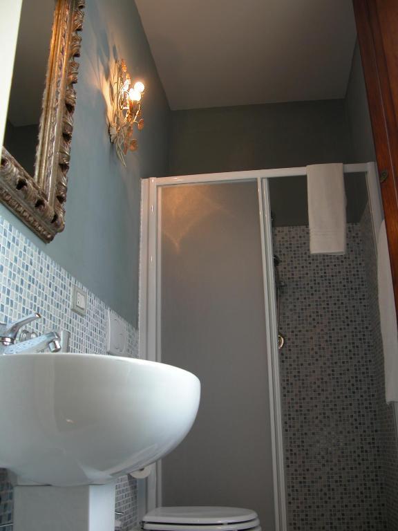 Villa Patrizia B&B Lucca Bilik gambar