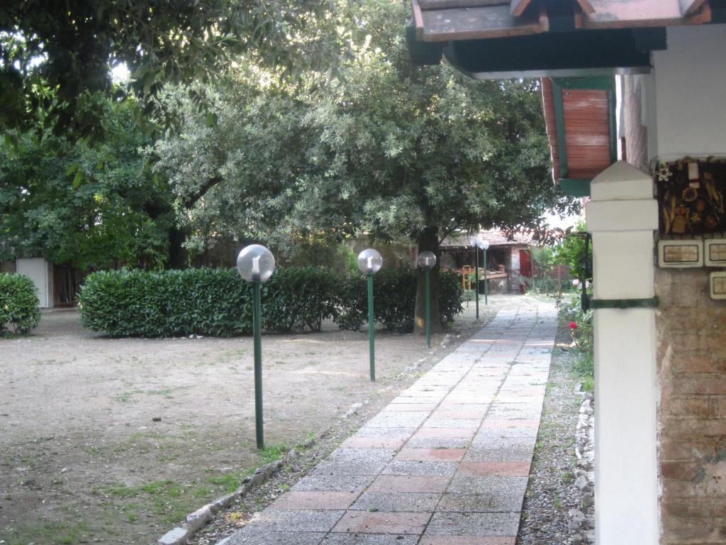 Villa Patrizia B&B Lucca Luaran gambar