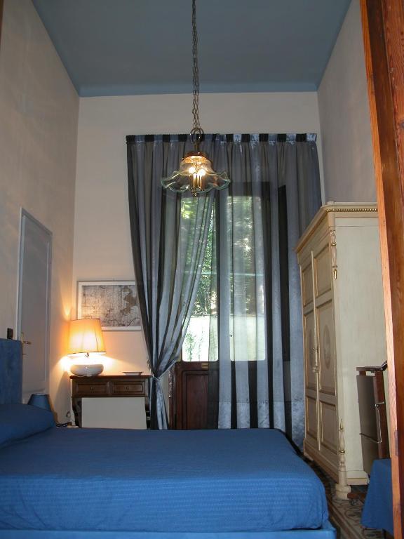 Villa Patrizia B&B Lucca Bilik gambar