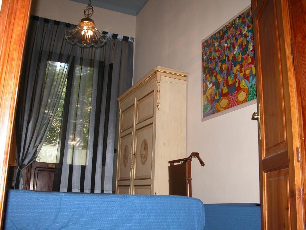 Villa Patrizia B&B Lucca Bilik gambar