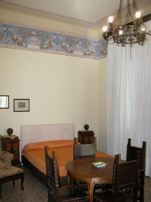 Villa Patrizia B&B Lucca Bilik gambar