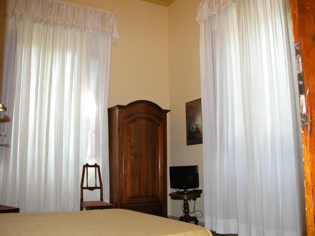 Villa Patrizia B&B Lucca Bilik gambar